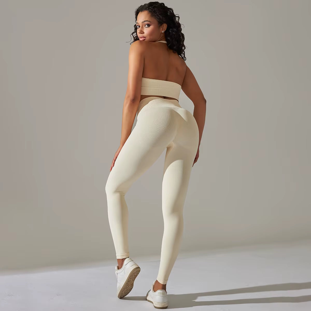 2 Piece Set for Women Seamless Yoga Set Gym Fitness Sports Set Sexy Halter Neck Bra Set High Waist Leggings Tracksuit Sportswear